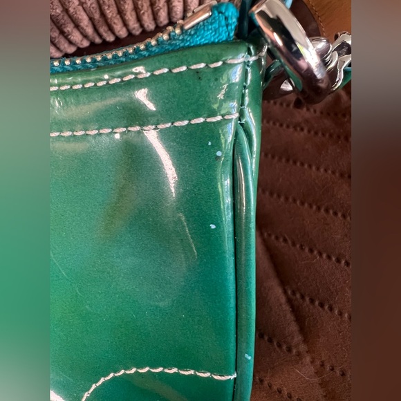 Vintage Coach Hampton Handbag - Picture 9 of 12